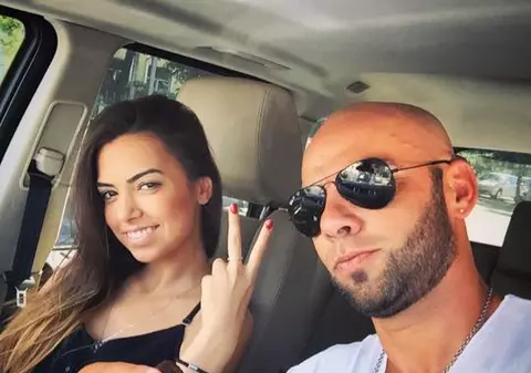 Ce ”piesă” s-a făcut fiica lui Giani Kiriță! Roxana a arătat tot la plajă!