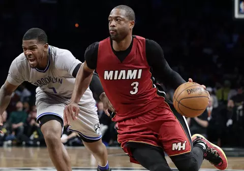 NBA. Încă o mutare trăsnet în NBA. Wade a părăsit-o pe Miami Heat și s-a dat cu ”taurii”