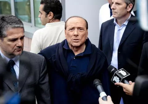 Silvio Berlusconi, internat în spital. Patronul Milanului se tratează la New York