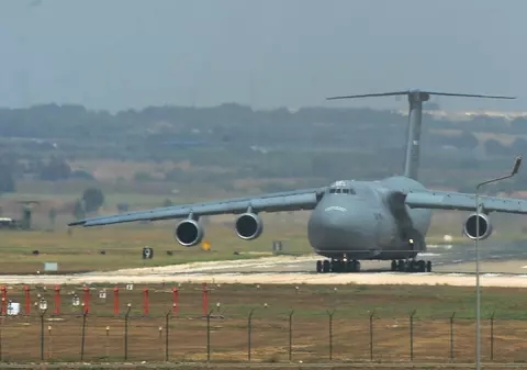 Baza de la Incirlik, folosită NATO, a fost înconjurată de 7.000 de polițiști turci, după ce au apărut zvonuri despre o nouă tentativă de lovitură de stat