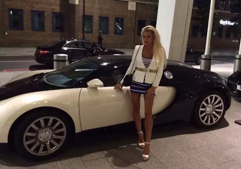 Are pe mână milioanele iubitului dar nu poate scăpa de un mare complex! La ce trucuri recurge Loredana (ex-Trident) să și-l ascundă!