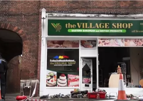 Magazinul unei românce din Anglia a fost incendiat după Brexit! Un gest uluitor al britanicilor a lăsat-o fără cuvinte| VIDEO