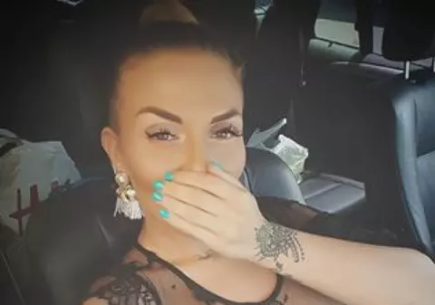 Oana Radu nu se mai oprește. Artista, din nou pe mâna medicului. "Nu pot să zâmbesc"