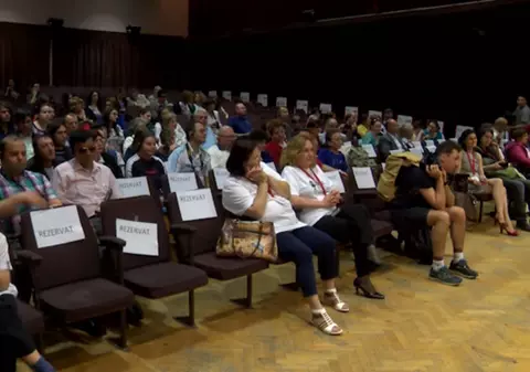Un film, premiat de Parlamerntul Europei,  va fi  subtitrat în limbajul persoanelor fără văz şi auz