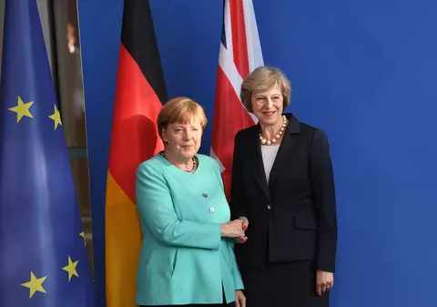 Brexit.Theresa May, întâlnire cu Merkel: „Nu vom începe negocierile de ieșire din UE anul acesta”
