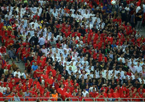 Liga Campionilor. Steaua - Man. City 0-5. Cum au fost ”convinși” spectatorii să promoveze un slogan al dinamoviștilor. Presa internațională vuiește