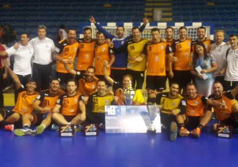 Primele meciuri din Liga Masculină de Handbal, de marţi, în direct, la TVR 2, TVR HD şi TVR Moldova