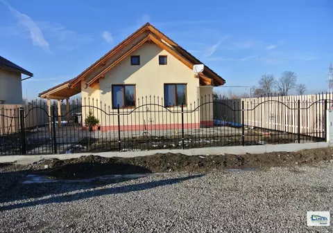 Locul din România în care se dau case gratis! Ei au primit deja