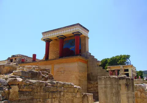(P) Creta, insula cu o istorie lungă și frumoasă