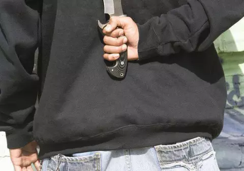 UPDATE| Atacatorul din trenul din Elveția și una dintre victime au murit la spital. Alte două persoane sunt în stare gravă