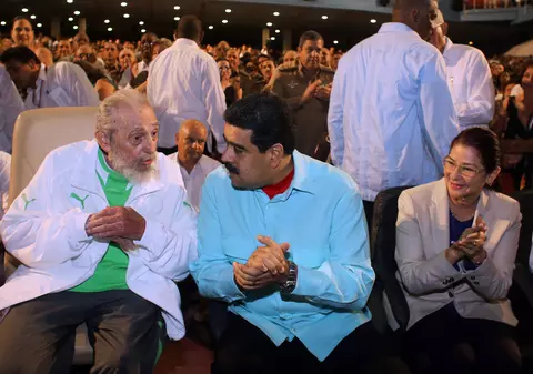 Fidel Castro, apariție neașteptată în public de ziua lui