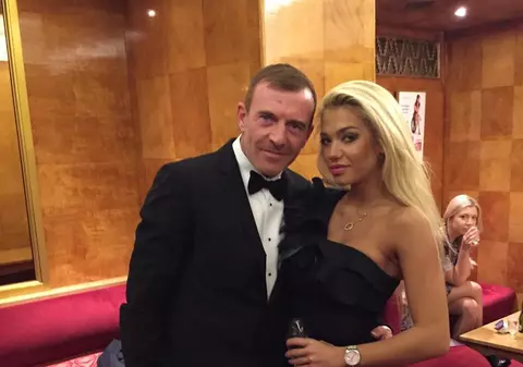 EXCLUSIV/ S-au despărțit după nouă ani de relație! Loredana a rămas fără miliardarul englez!