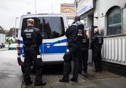 Noi raiduri ale poliției germane la presupuși islamiști