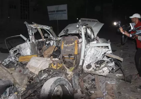 Atac terorist la un restaurant din capitala Somaliei, aproape de ambasada Turciei. 7 persoane au murit