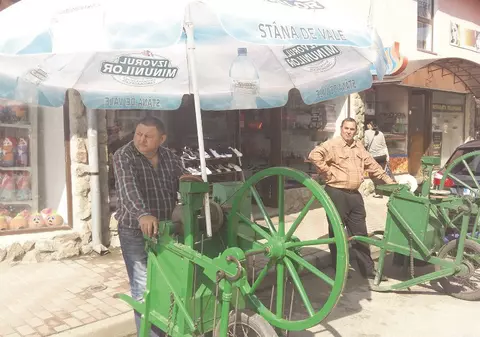 Ultimii tocilari ambulanți din Lugoj. Meseria lor este pe cale de dispariție!