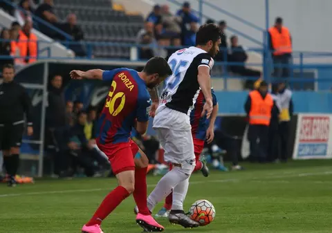 Liga I, etapa a patra. FC Viitorul - ASA Tg. Mureș 3-1. Execuţie cu public / VIDEO