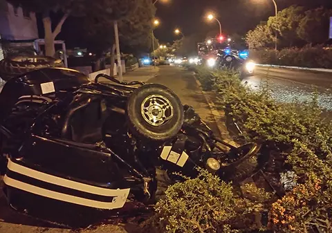 O româncă a murit într-un accident rutier în Cipru, în timp ce se afla în luna de miere