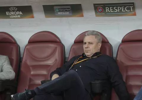 Liga Europa. Șumi face caterincă: ”Nu mă așteptam să vină atât de multă lume!”. Stadionul a fost gol!