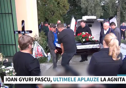 Trupul neînsuflețit al lui Ioan Gyuri Pascu, depus la capela din Agnita