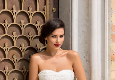 Ștefan Bănică are cu ce se mândri! Lavinia a îmbrăcat rochia de mireasă!