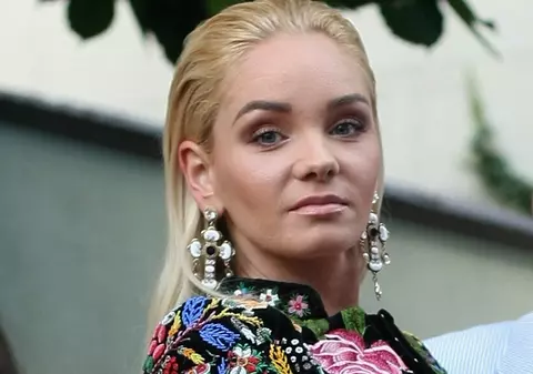 Maria Constantin, decolteu amețitor la nunta fiului lui Silviu Prigoană