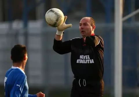 AFC Rapid ținută în șah în Liga a V-a de o echipă al cărei portar are doar o mână