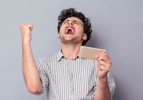 Scăpăm de tarifele de roaming în UE începând de astăzi. Cum vom fi tarifați atunci când vom suna în străinătate