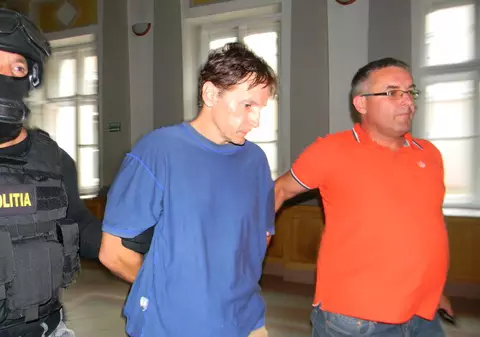 Varianta medicului Stamatiu, cel care și-a ucis fosta iubită și pe soțul acesteia: Respins de amantă pentru că e român