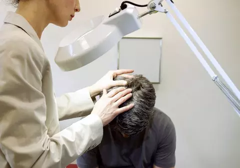 Dermatita seboreică a scalpului se vindecă dacă iei ulei de pește