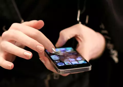Mâncare comandată pe Facebook, o nouă facilitate a rețelei de socializare