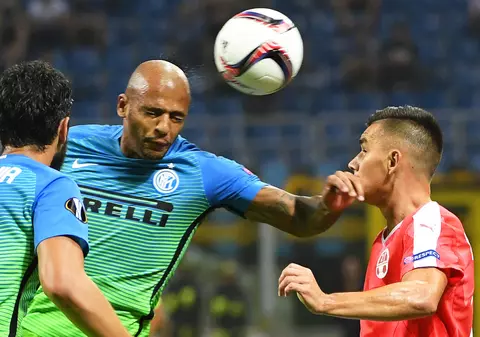 Liga Europa. Ovidiu Hoban a fost ales omul meciul Hapoel Beer Sheva - Inter Milano 3-2. Românul a făcut show și după joc! FOTO ÎN ARTICOL