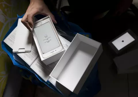 iPhone 7 și iPhone 7 Plus au ajuns în România. Utilizatorii se plâng deja de problemele pe care le au aceste modele