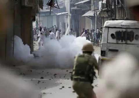 Cel puțin 17 militari au fost uciși în India