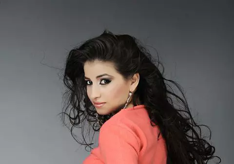 "Prințesa de Aur" a făcut show în fața lui Carla's Dreams. A renunțat la manele și a venit la "X factor"