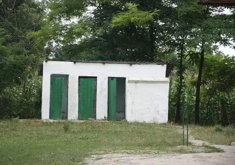 2.047 de şcoli nu au aviz sanitar. Și nici nu vor să îl obţină!