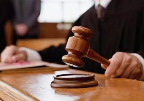 UPDATE. Curtea de Apel Alba Iulia a anulat o pedeapsă de abuz în serviciu în baza deciziei CCR. Care este motivarea instanței