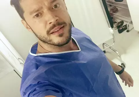 Victor Slav, selfie cu Bianca Drăgușanu și Natalia Sofia. Fotografia a strâns zeci de mii de like-uri