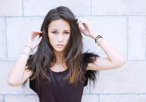 Noua asistentă a Simonei Gherghe este Andra Gogan. A fost în semifinala "Românii au talent"