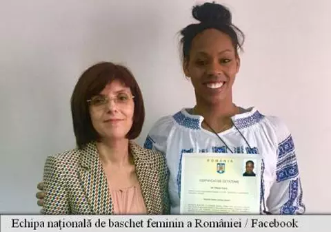 Baschetbalista americană Ashley Janeen Walker a primit cetățenia română
