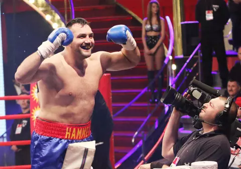 Cristian Ciocan își pune vineri în joc centura europeană WBO la categoria grea. Românul şi-a păstrat trofeul