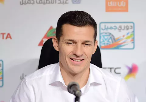 Costel Gâlcă și-a început cu un egal mandatul la Al Taawon. Un brazilian i-a stricat debutul / GALERIE FOTO&VIDEO