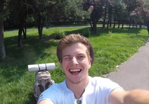 Daniel Bulai a vizitat șase țări doar cu 125 de euro. Aventura tânărului din Covasna