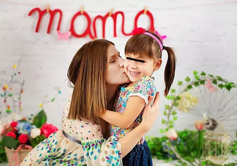 Fetița lui Tily Niculae s-a îmbolnăvit. "Simt că mă scurg pe picioare"