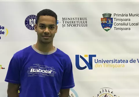 Collins Filimon a luat medalia de aur, la Internaționalele de juniori ale Croației la badminton