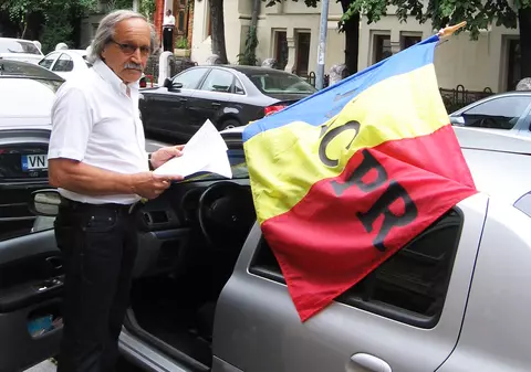 Concursul directorilor din Cercetare merge în Instanţă înainte de a începe