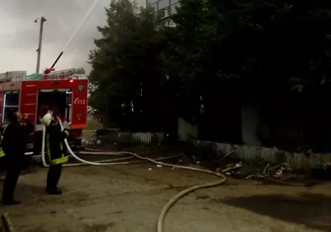Incendiu la Sibiu, la fosta fabrică de cântare Balanța