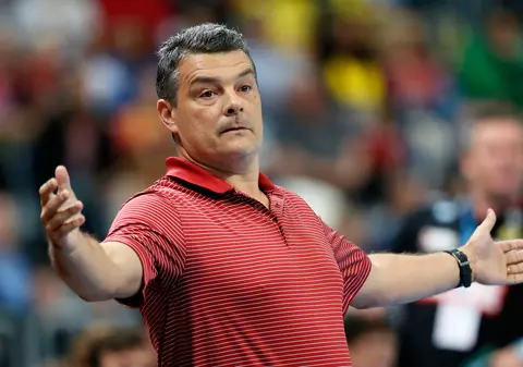 De ce s-a anulat antrenamentul naționalei masculine de handbal de luni seară