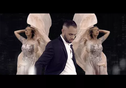 Anthony Icuagu de la "Vocea României", fără haine în noul videoclip