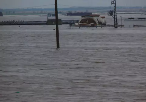 DN 25, transformat într-o mare de apă din cauza puhoaielor, a fost redeschis