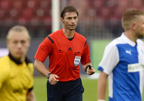 Rusul Aleksei Eskov va arbitra meciul Viktoria Plzen - Astra Giurgiu, din Liga Europa. Brigadă românească în Olanda